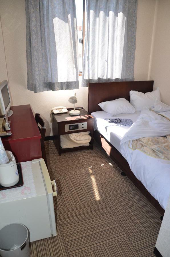 Business Hotel Top Inn Kagurano Вакаяма Экстерьер фото